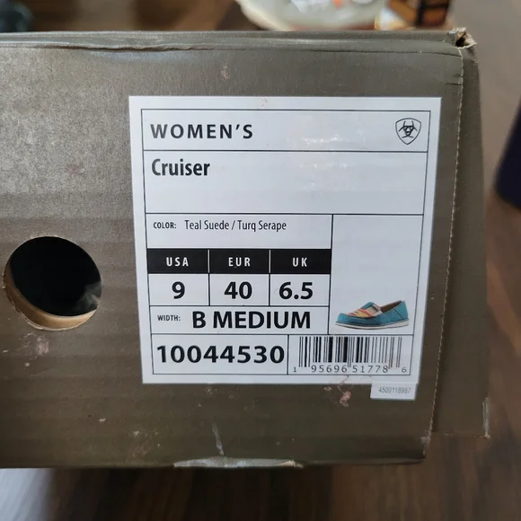 NWB Ariat Cruiser Teal Southwestern Aztec Canvas Slip On Women's Size 9 Boho - Picture 2 of 5